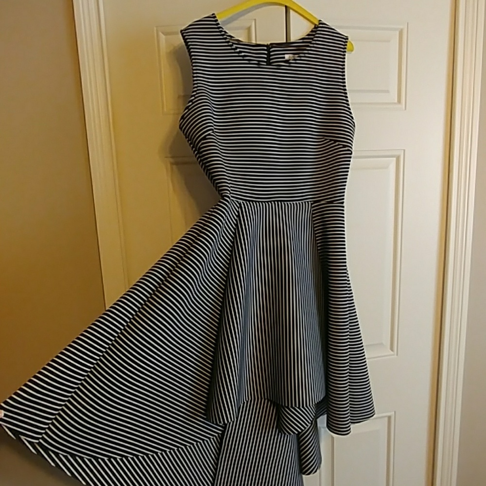 Blk/white stripe dress